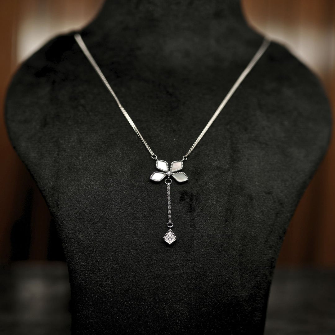 Elegant Sterling Silver Floral Pendant Chain