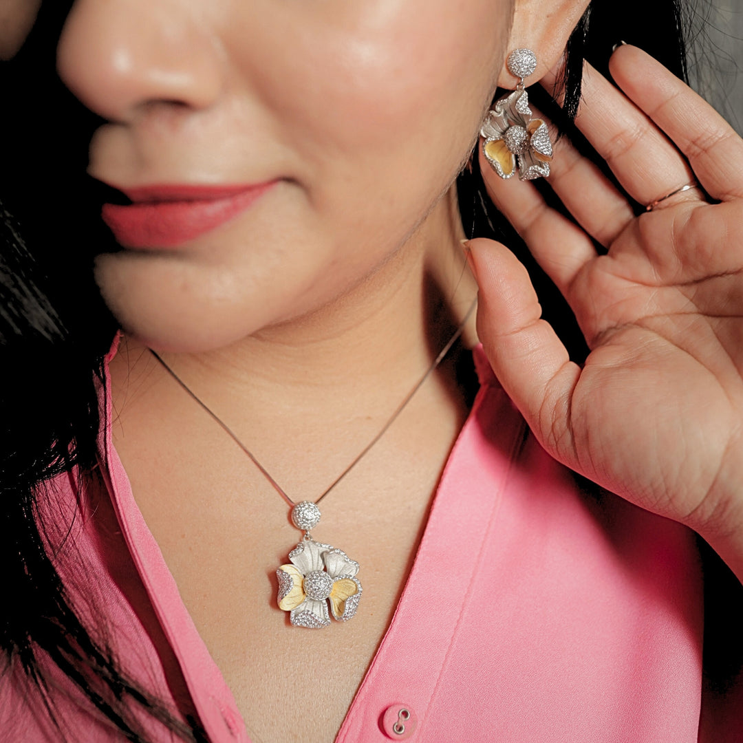 Haldi Bloom Sterling Silver Jewelry Set