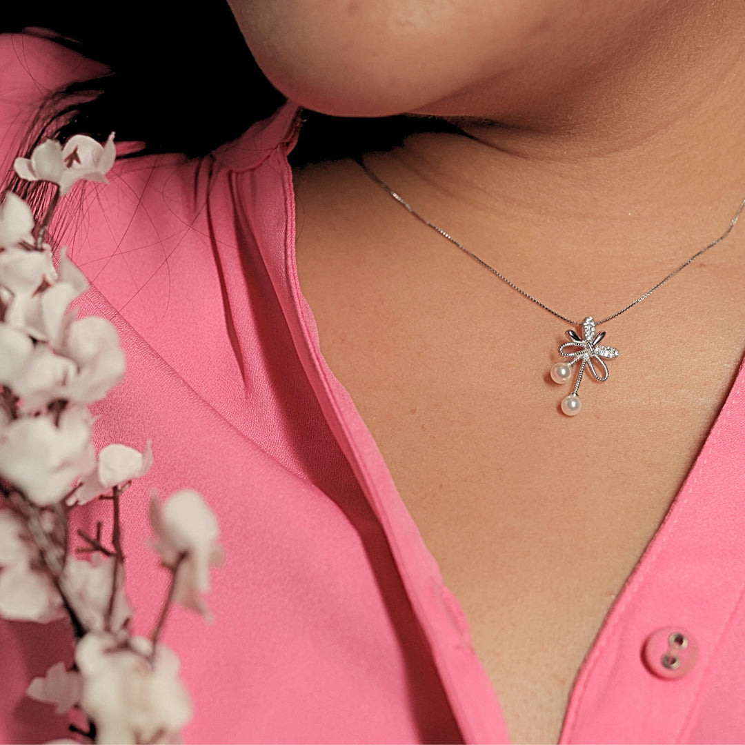 Pearl Bow Grace Sterling Silver Pendant Chain