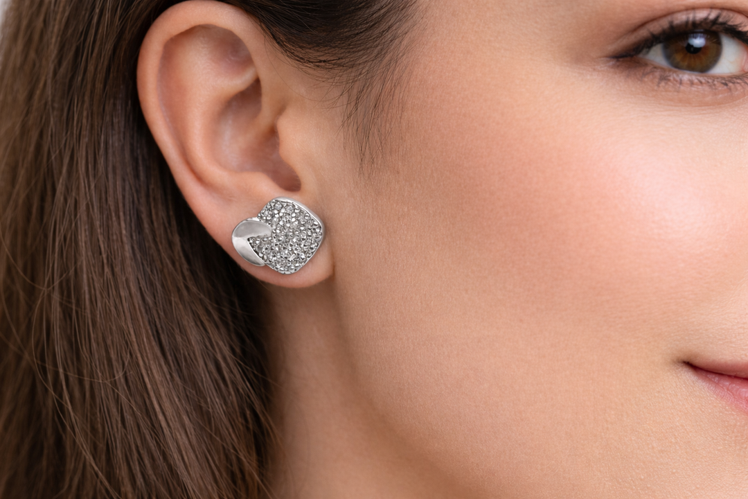 925 Sterling Silver Textured Heart Stud Earrings with Zircon Detailing