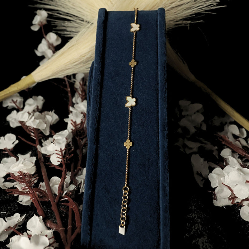 Golden Bloom 925 Silver Floral Bracelet